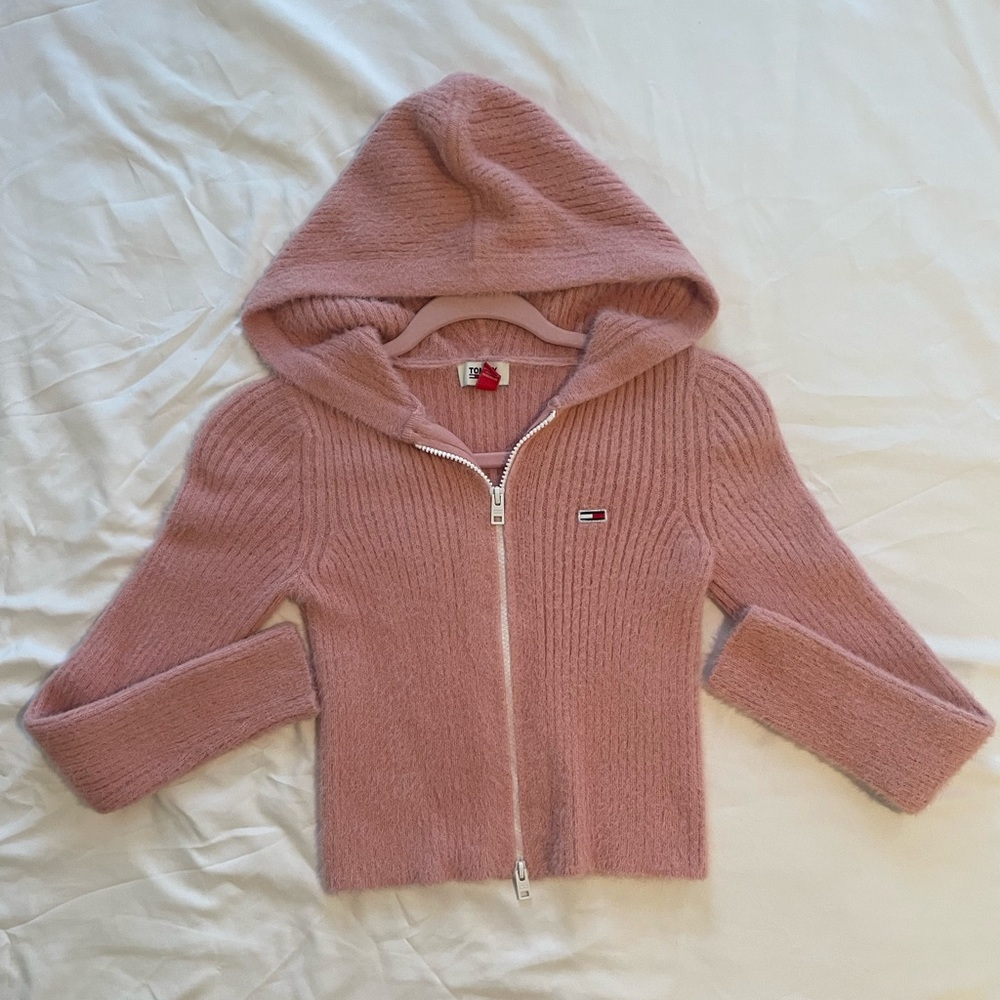 Tommy Hilfiger sweater size XS